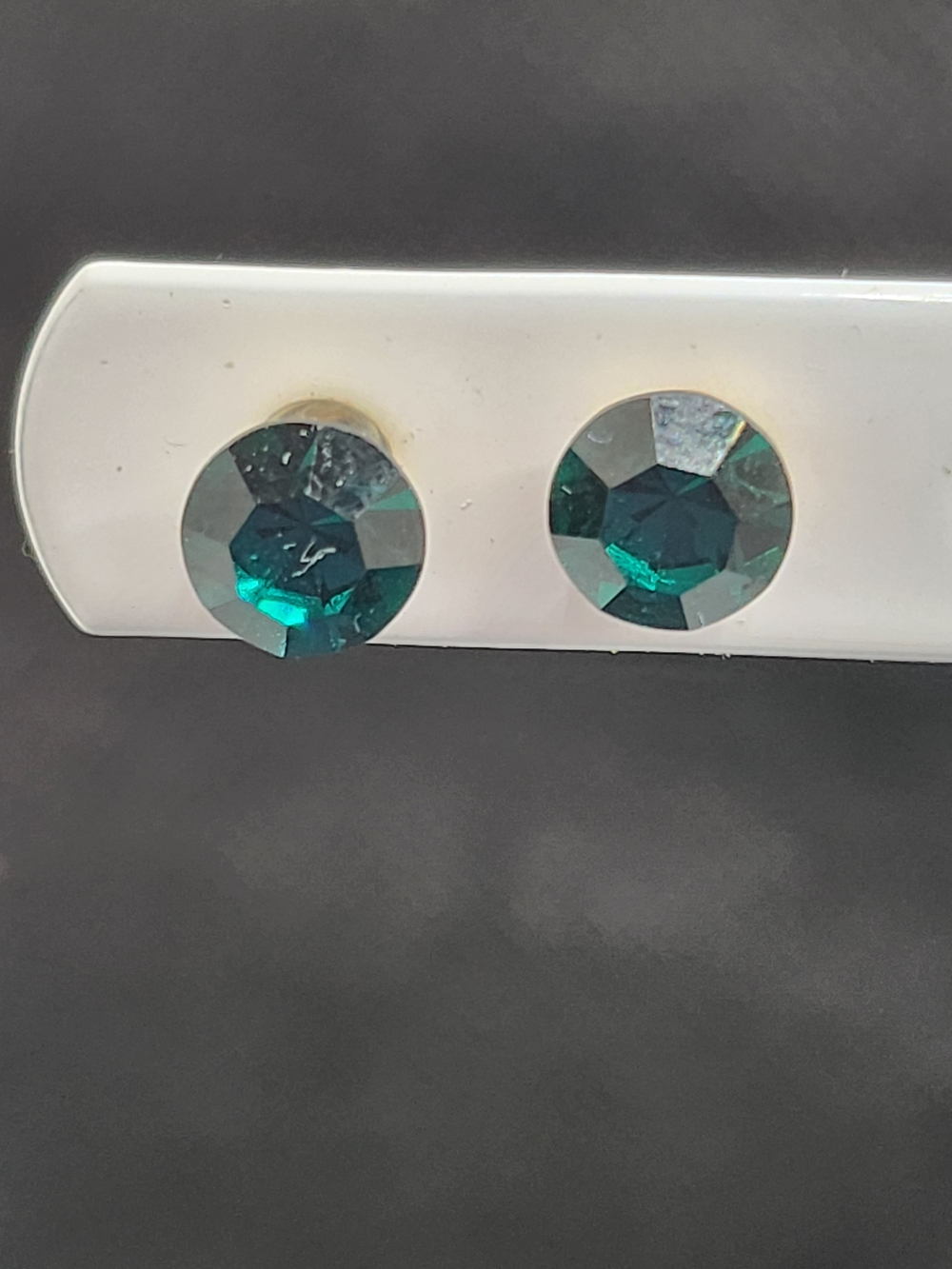Emerald-Tone Faceted Crystal Stud Earrings